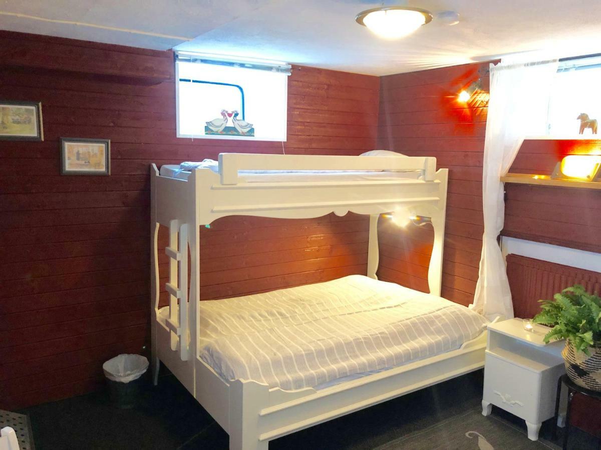 Prinsgarden B&B Rum Stugor Mora Zewnętrze zdjęcie